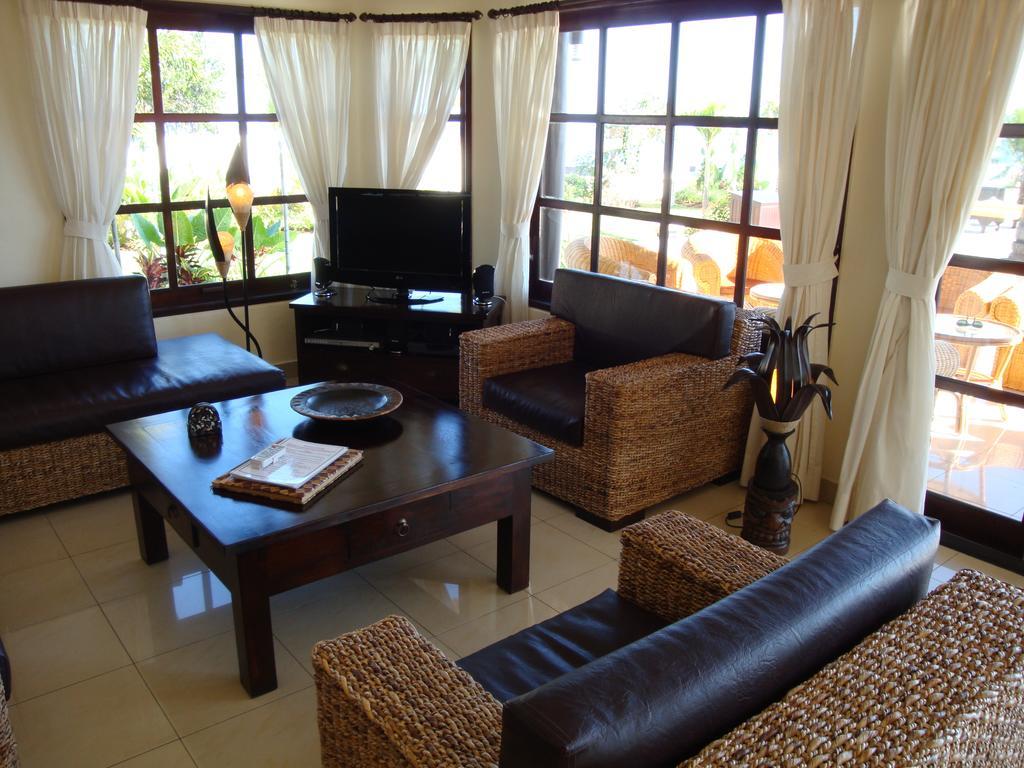Villa Pelangi Bali Seririt  部屋 写真