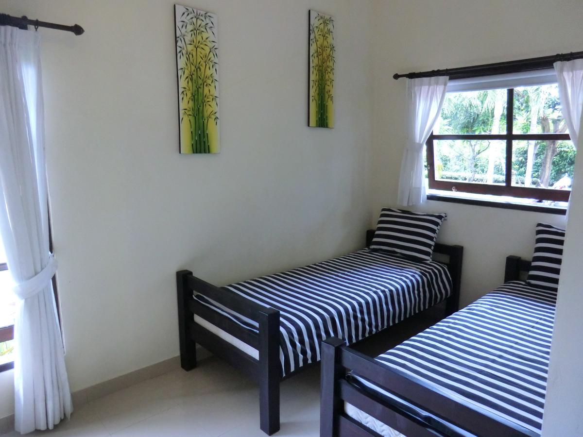 Villa Pelangi Bali Seririt  エクステリア 写真